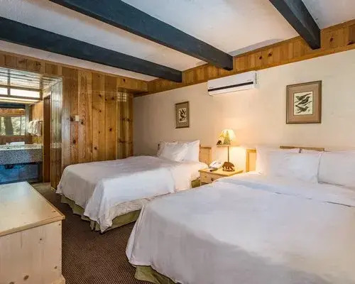 The Pines Resort - 5 Nights, Bass Lake, USA