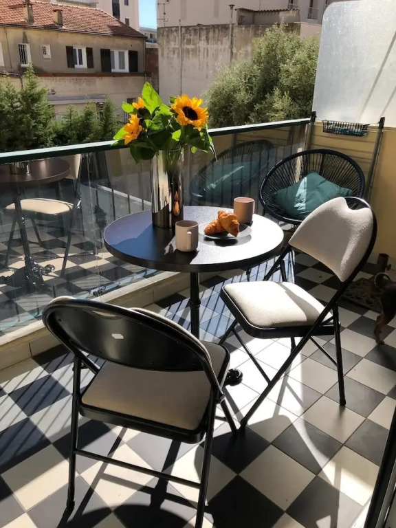 Palais des Fleurs avec Balcon cosy