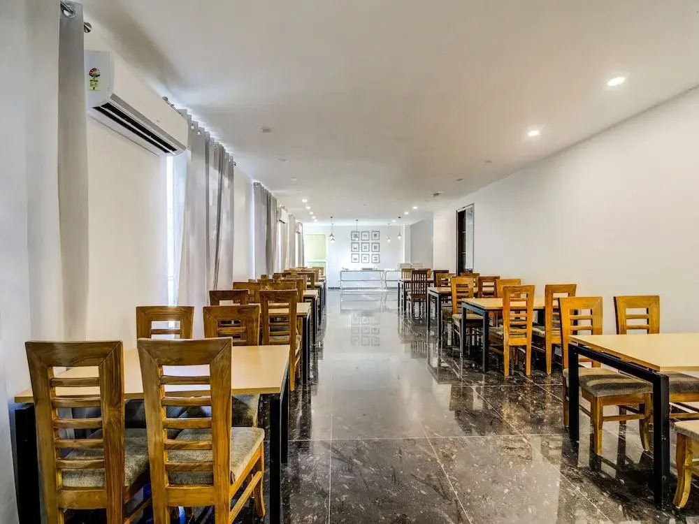 Silverkey Executive Stays 19653 Star Mall