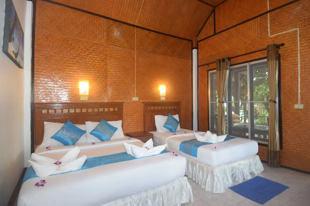 Lanta Sunny House