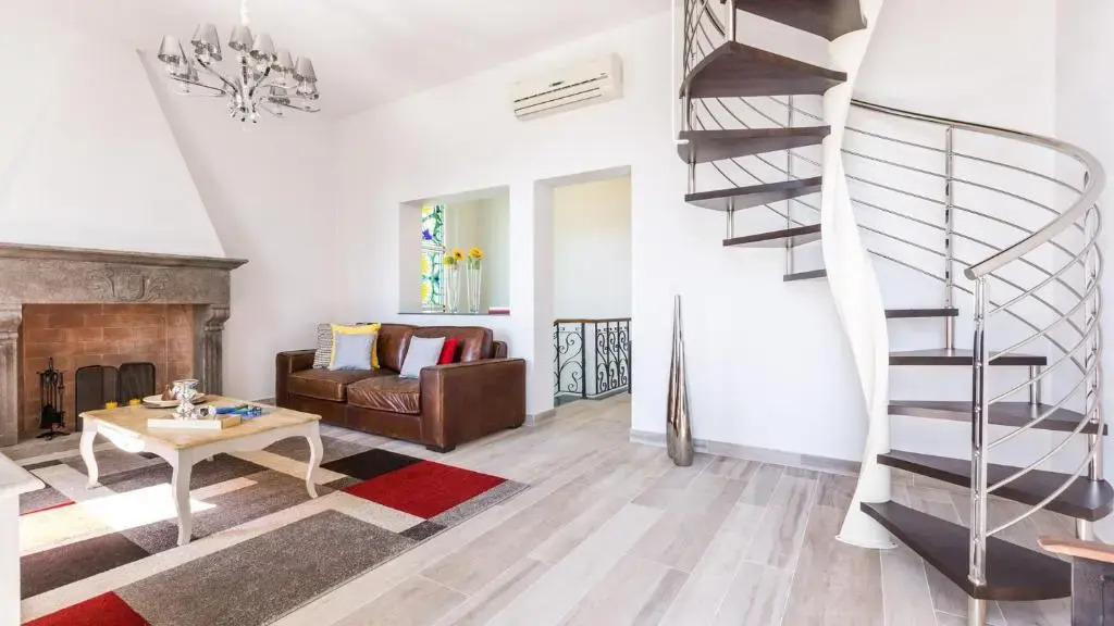 Villa Sole Al Molino A Vento 8, Emma Villas