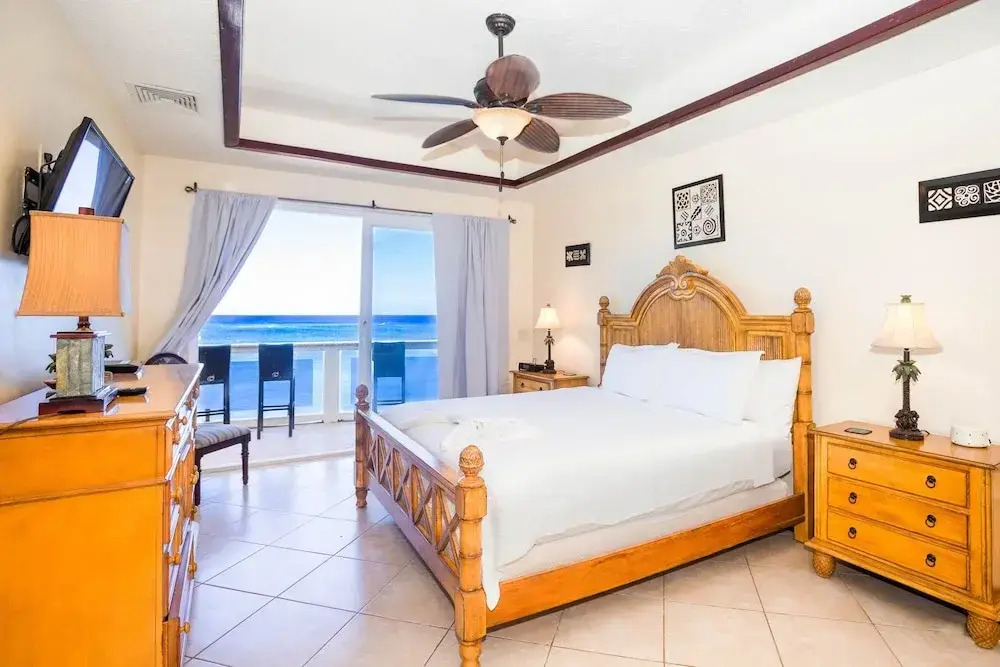 Villa Del Playa Penthouse #5