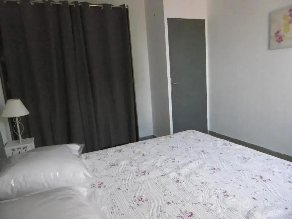 Appartement Sète, 3 pièces, 5 personnes - FR-1-472-153