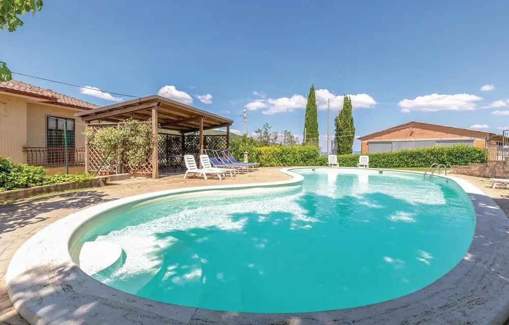 Stunning Apartment in Giano Dell'umbria PG With 1 Bedrooms, Wifi and Outdoor Swimming Pool