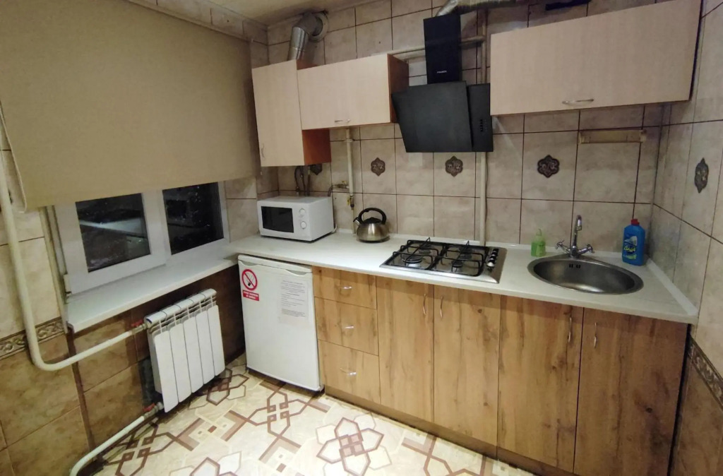 KR Apartments on Metalurhiv 27