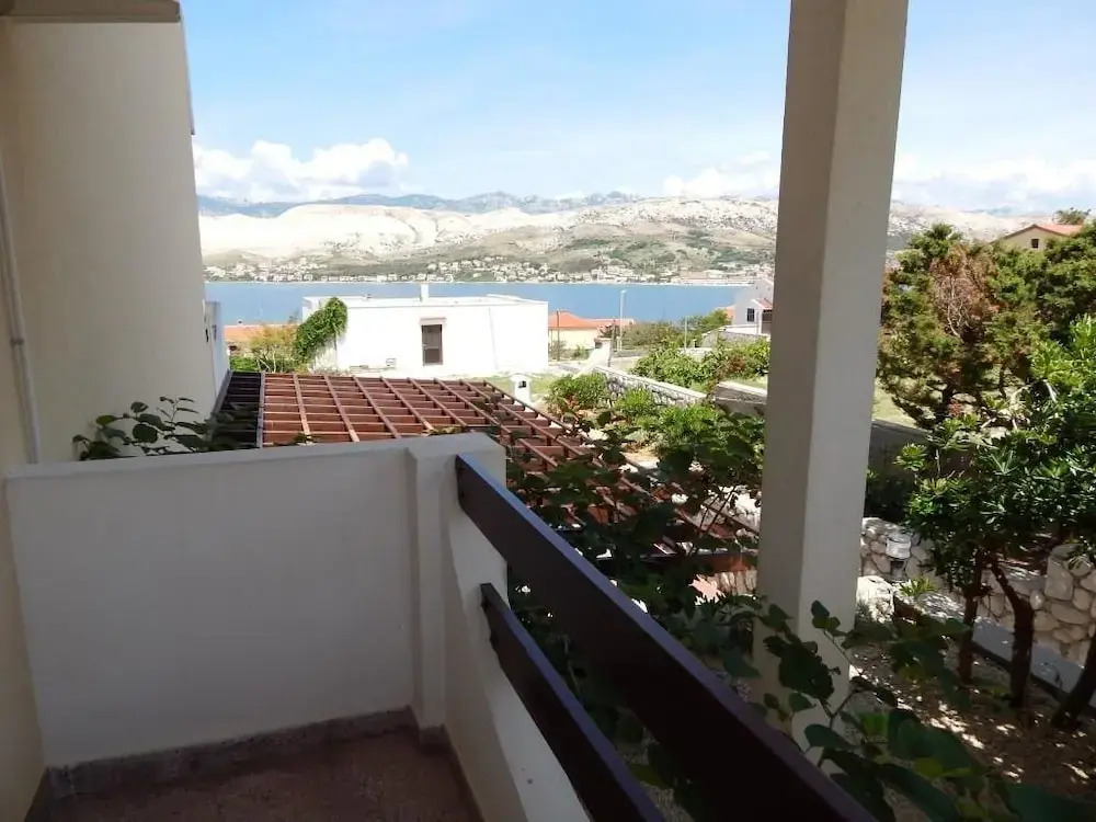 Apartments Valentić 1304