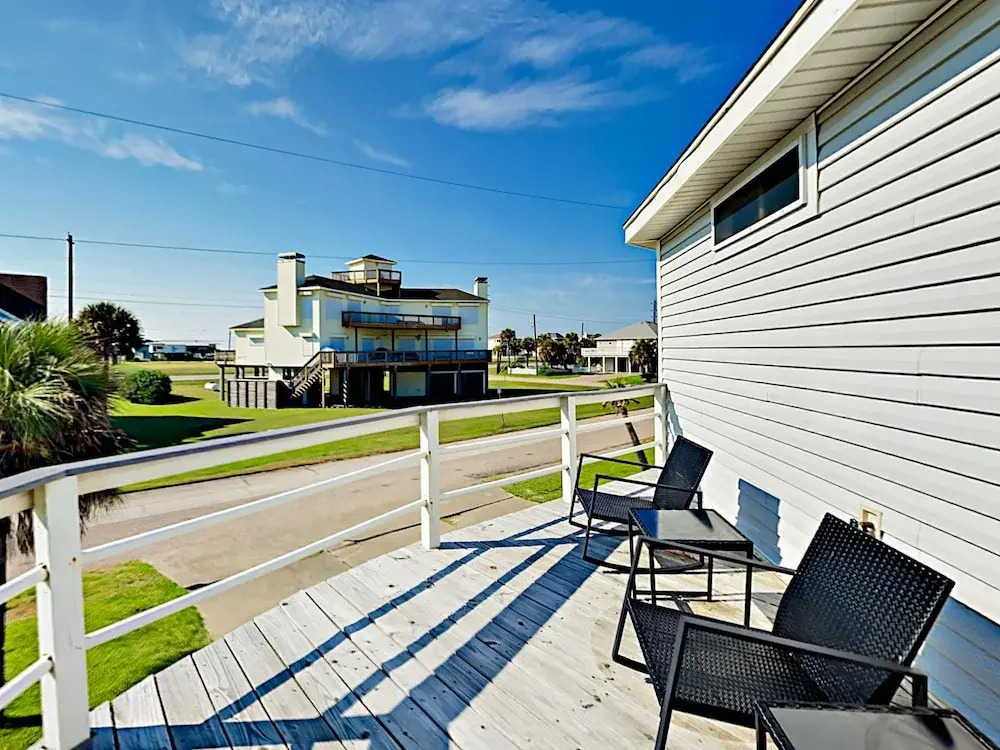18811 W De Vaca Home 4 Bedrooms 4.5 Bathrooms Home