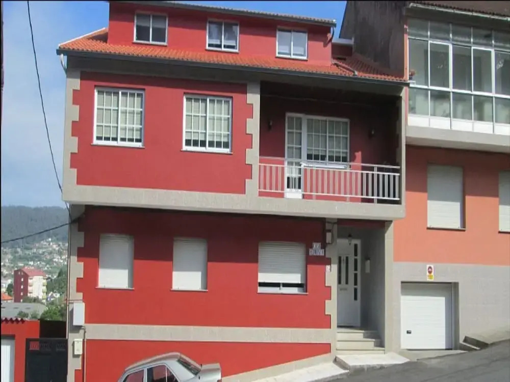 Galicia 100424 3 Bedroom Apartment By Mo Rentals