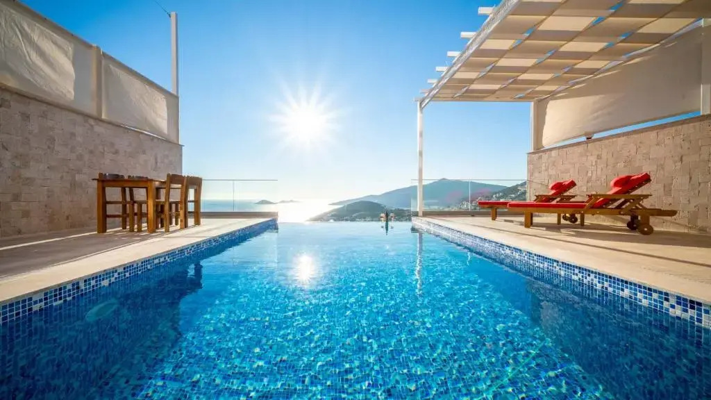 Villa Suel by Lucida Villas