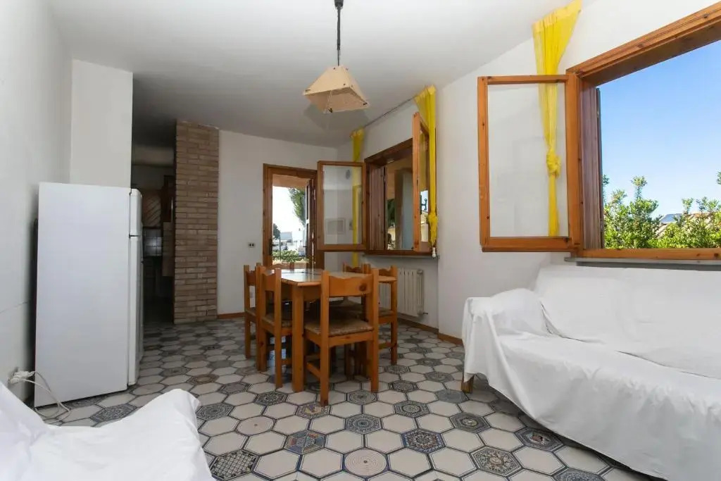 M117 - Marcelli, quadrilocale con terrazzo vista mare