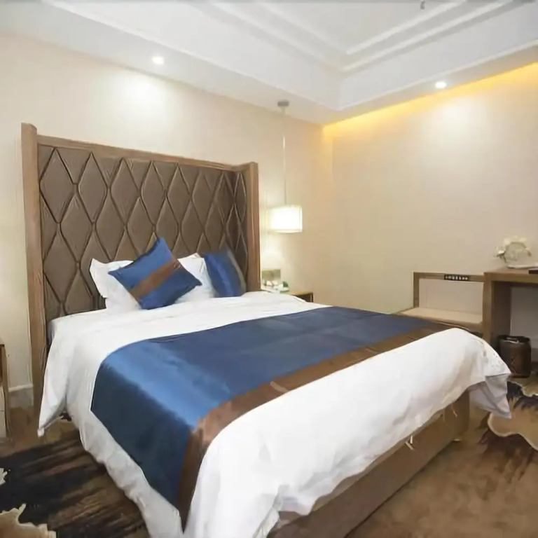 Carnival Fashion Hotel