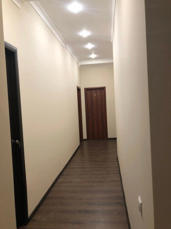 Lystopad Apartments