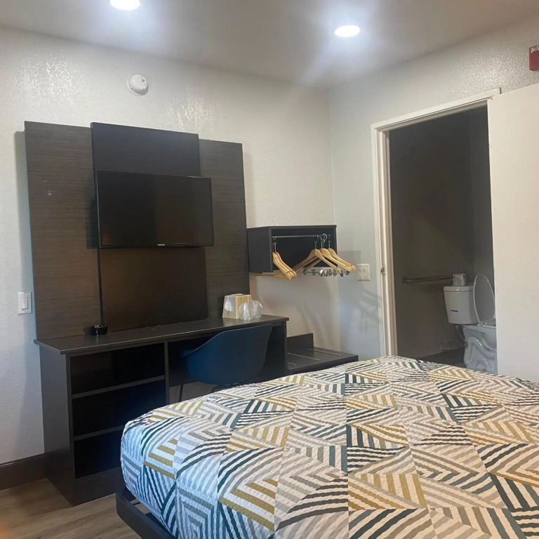 Motel 6-San Bernardino, CA - South