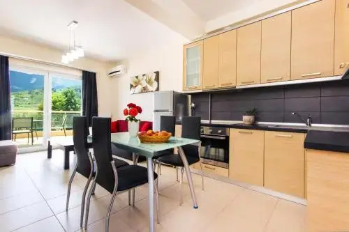 Bivas Apartments