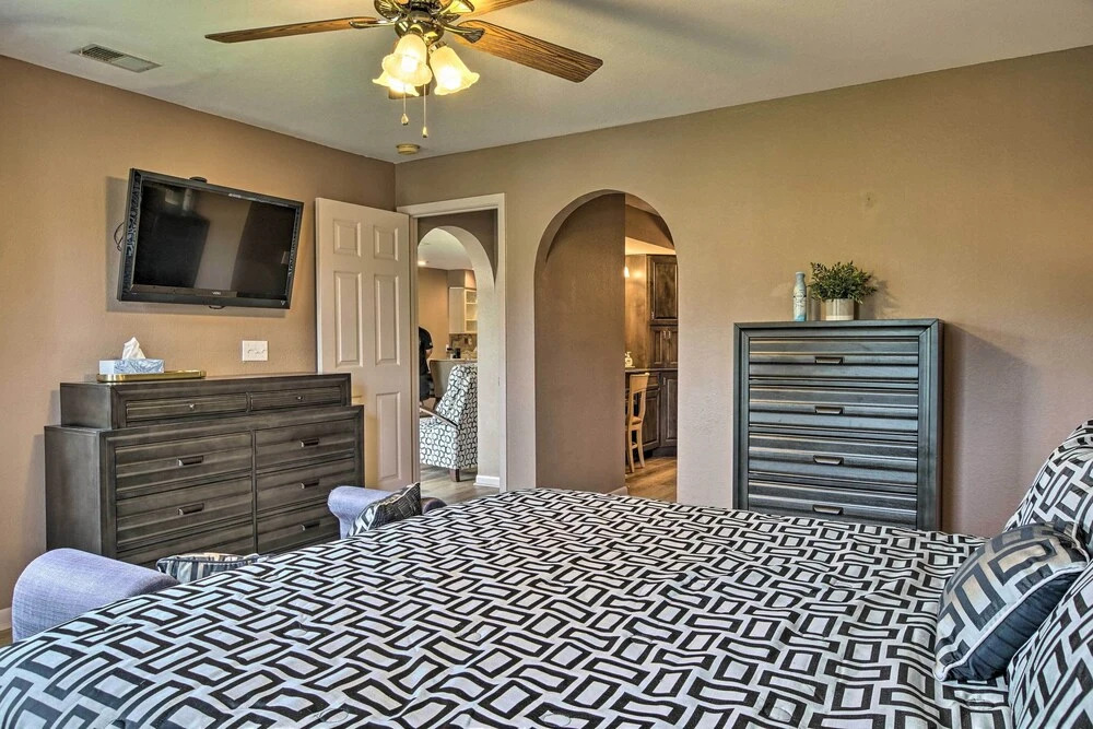 Resort Condo in Branson: 4 Mi to the 76 Strip!