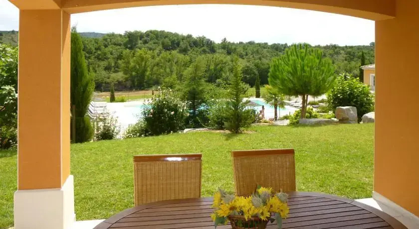Villas privées avec piscine et spa en pleine nature