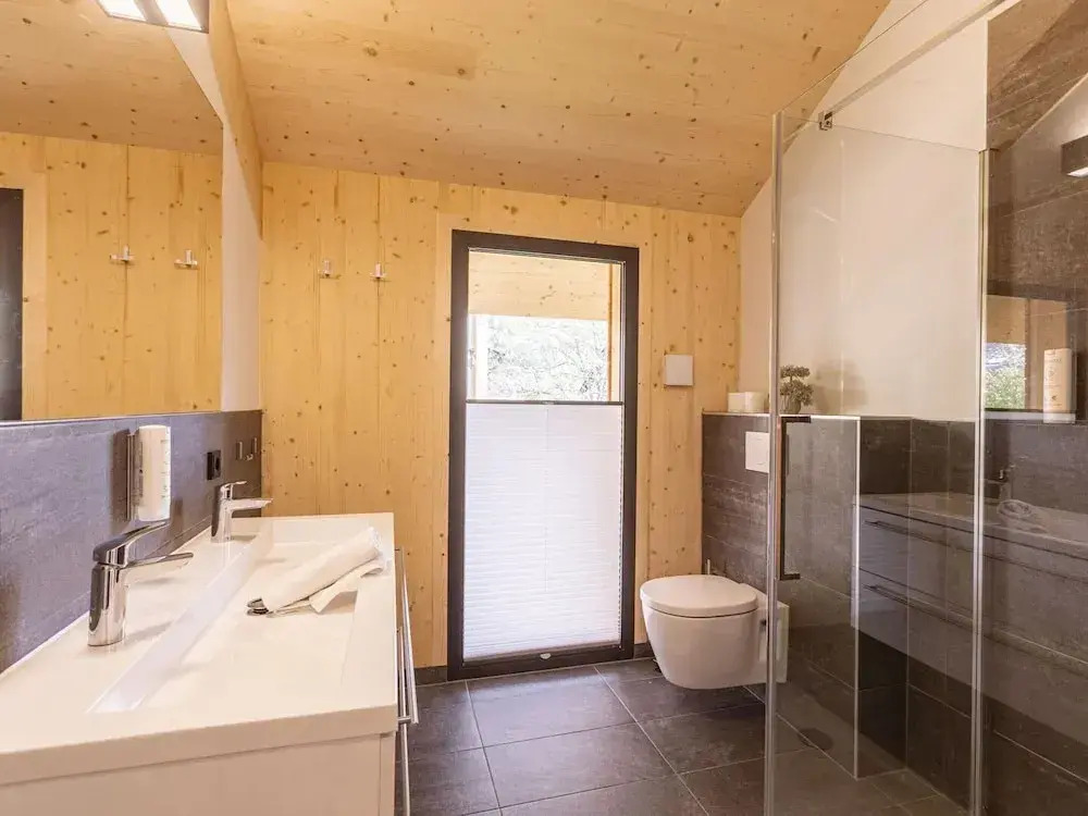 Chalet Near Kreischberg Ski Lift & Spa