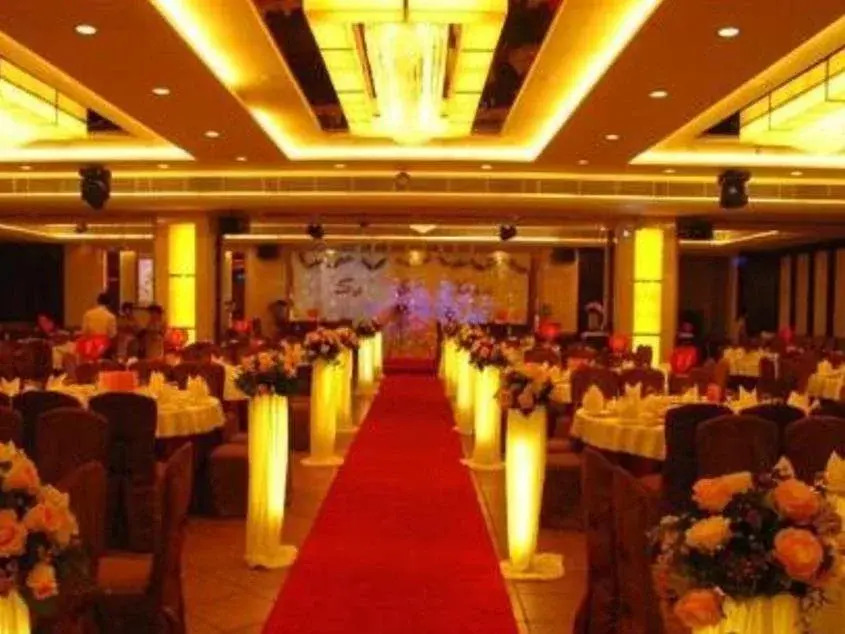 Dong Cheng Hotel
