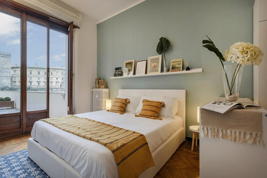 Dante 9 in Genova with 1 bedrooms and 1 bathrooms