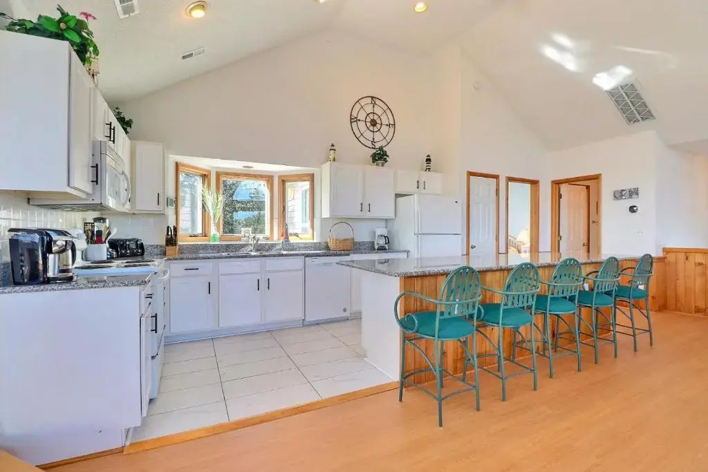 1358 Ar Lan Y Mor 4 Min Walk to Beach