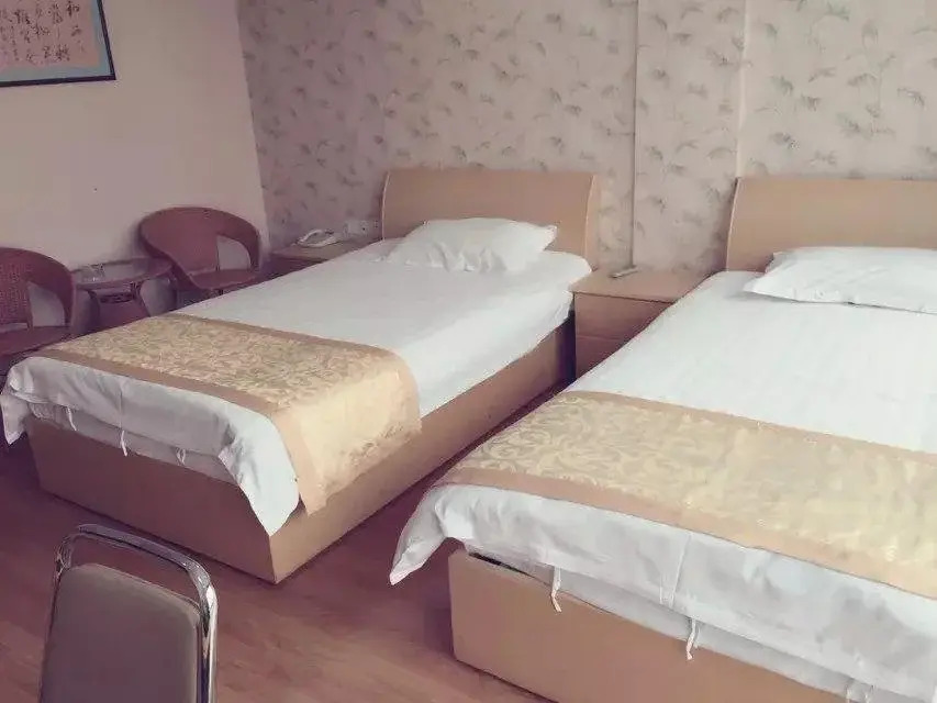 Wanhao Bussiness Hotel Siyang
