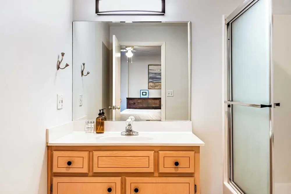 Gulf Front, Walk to Rosemary Beach, 5br, Gazebo Paradise on Park by Avantstay