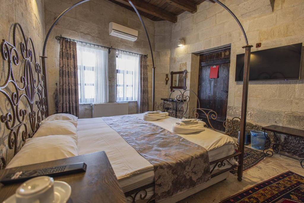 Century Cave Hotel