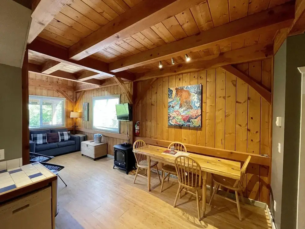 Best Coast Cabin