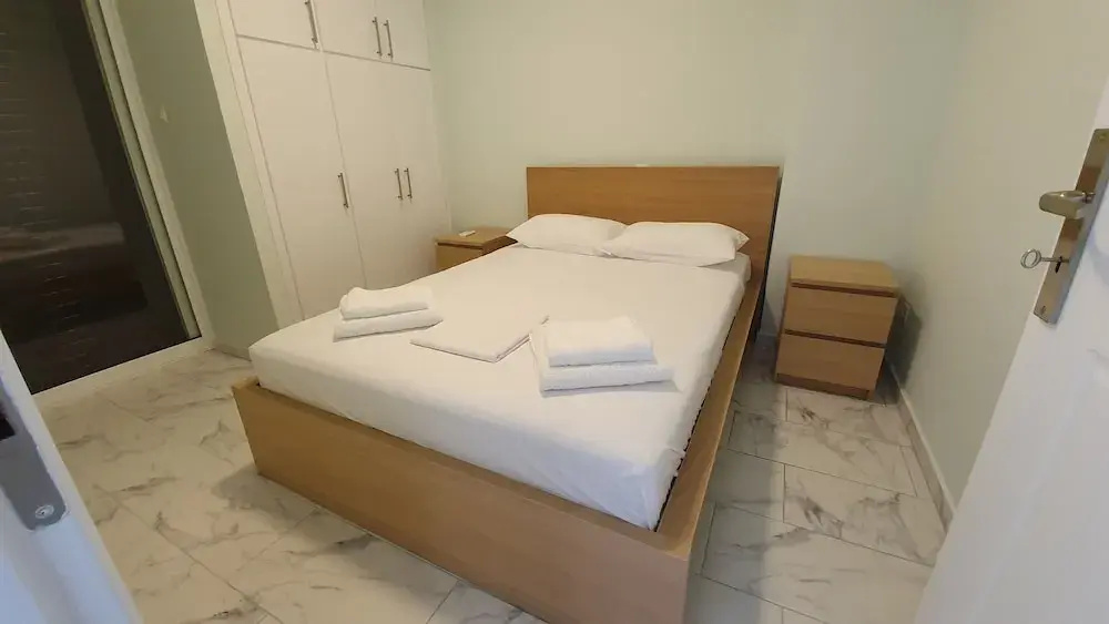 AN3-George's Apt. by the Sea and Airport