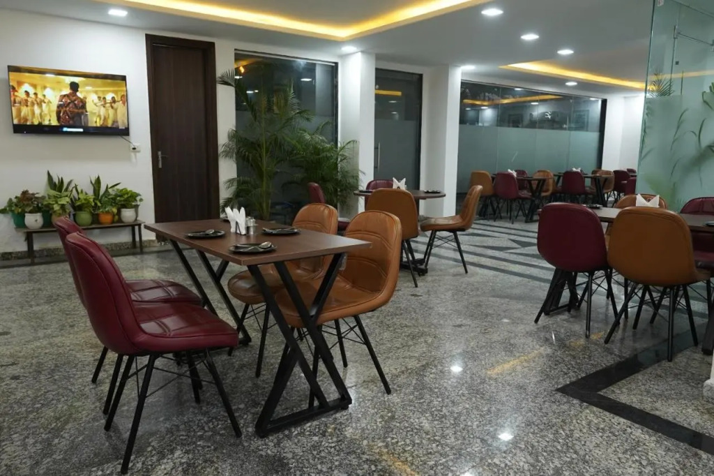 Posh Garden Inn Artemis Hospital Road Gurgaon
