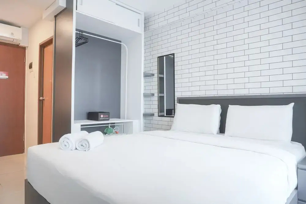 Cozy Studio At Tifolia Apartment