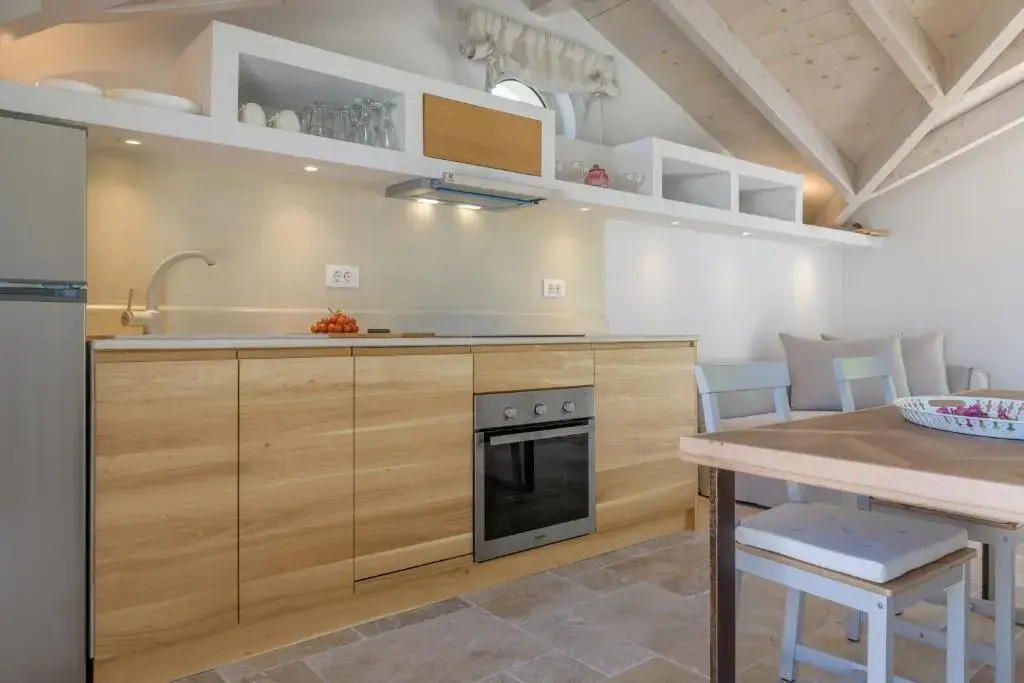 Carpofoli Corfu Town Serviced Luxury Suites