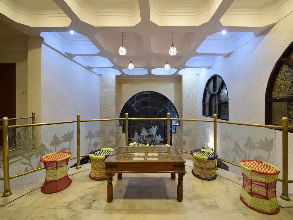 Oyo 30226 Hotel Darshan Palace