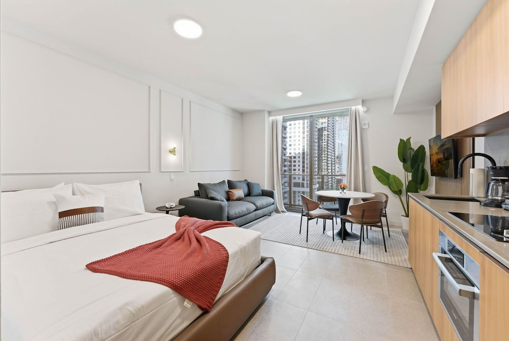 501 First Residences by Palermo Home Miami