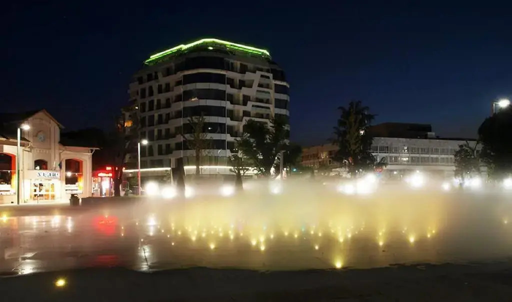 Super Central Luxury Apartments
