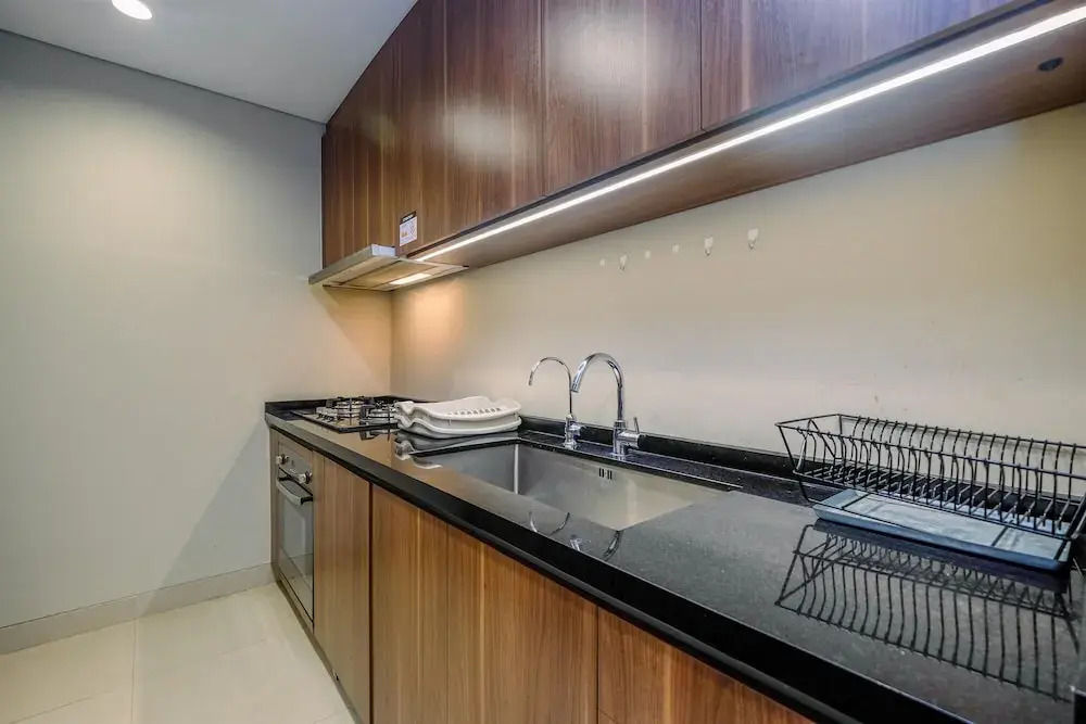 Comfy and Cozy Stay 1BR at Branz Simatupang Apartment