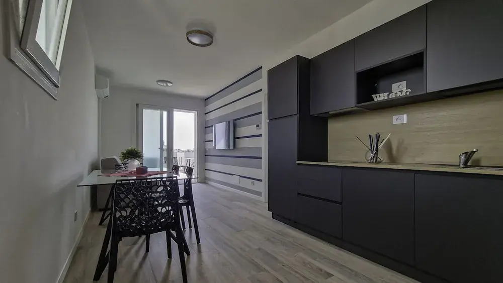 Enjoy the Comfort of a Modern Flat