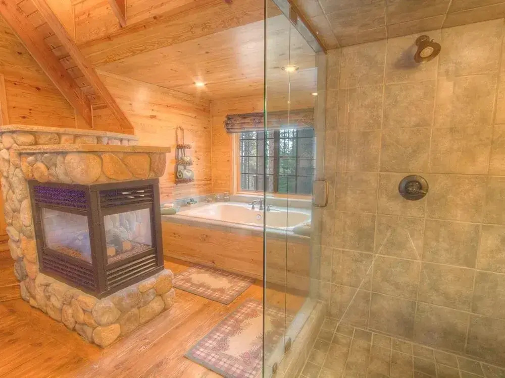 Amenity Packed Home Close to Heavenly by RedAwning