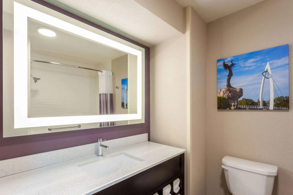 La Quinta by Wyndham Wichita Airport