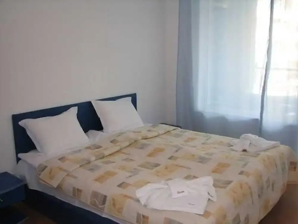 MNG Holiday Yassen Apartments