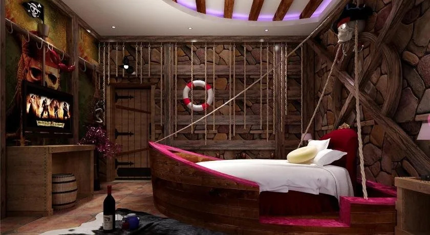 Dreamhouse Theme Hotel