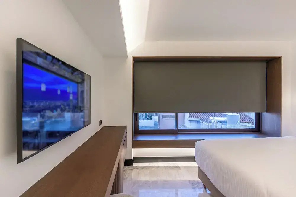 LAvventura Suites
