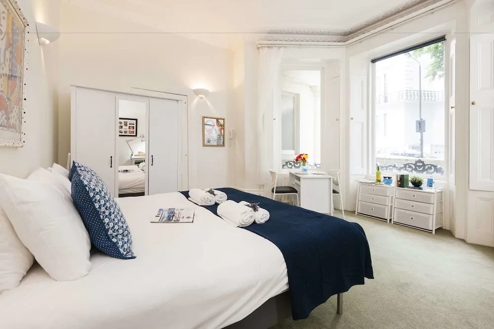 The Kensington Park Hideaway - PFY
