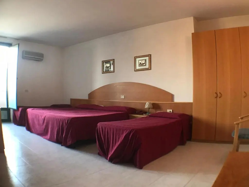 Ascot Lodging