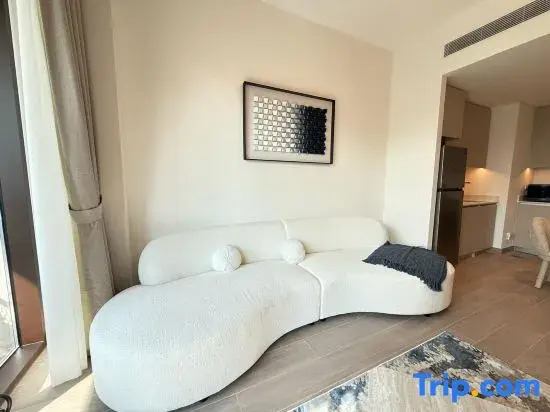 Luxury 1BR | Creek Beach | Pool & Beach