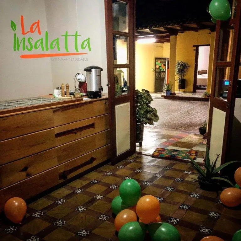 Oj Wayan Hostal
