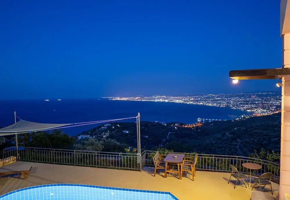 Villa Evakri with Private Swimming Pool BBQ