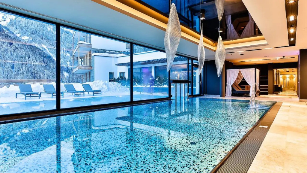 Mountain Spa Residences