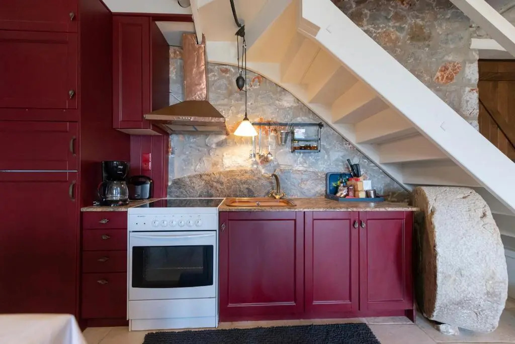 Luxury Stonehouse Verga