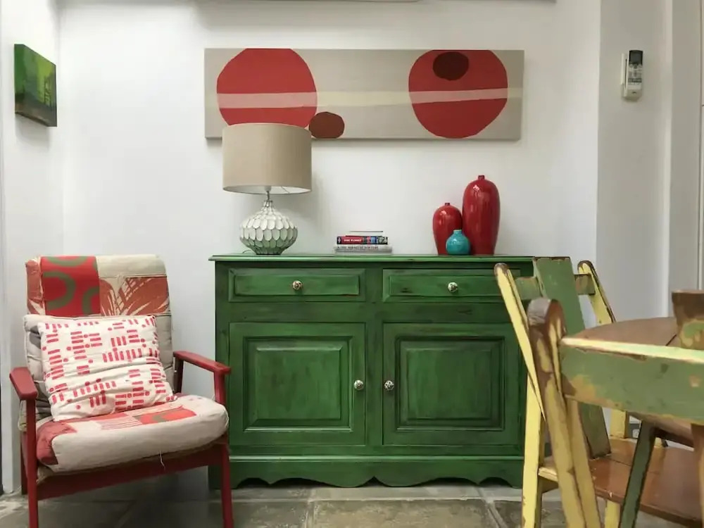 Colourful Darlinghurst Home In Perfect Location by Hyde Park